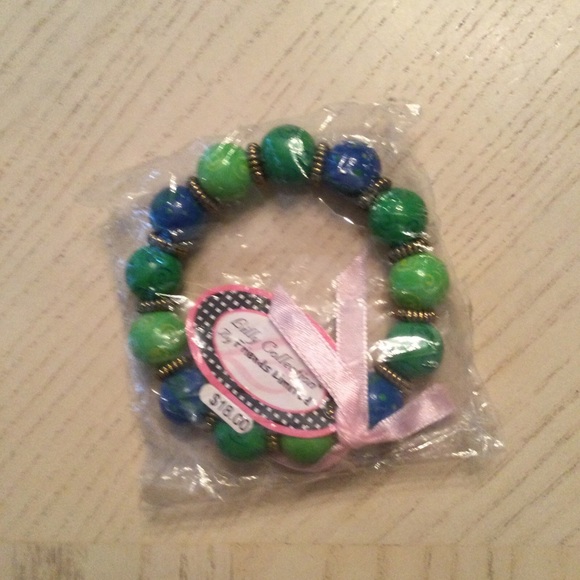 Lot of 8 Lilly Collection Bracelets - Picture 8 of 9